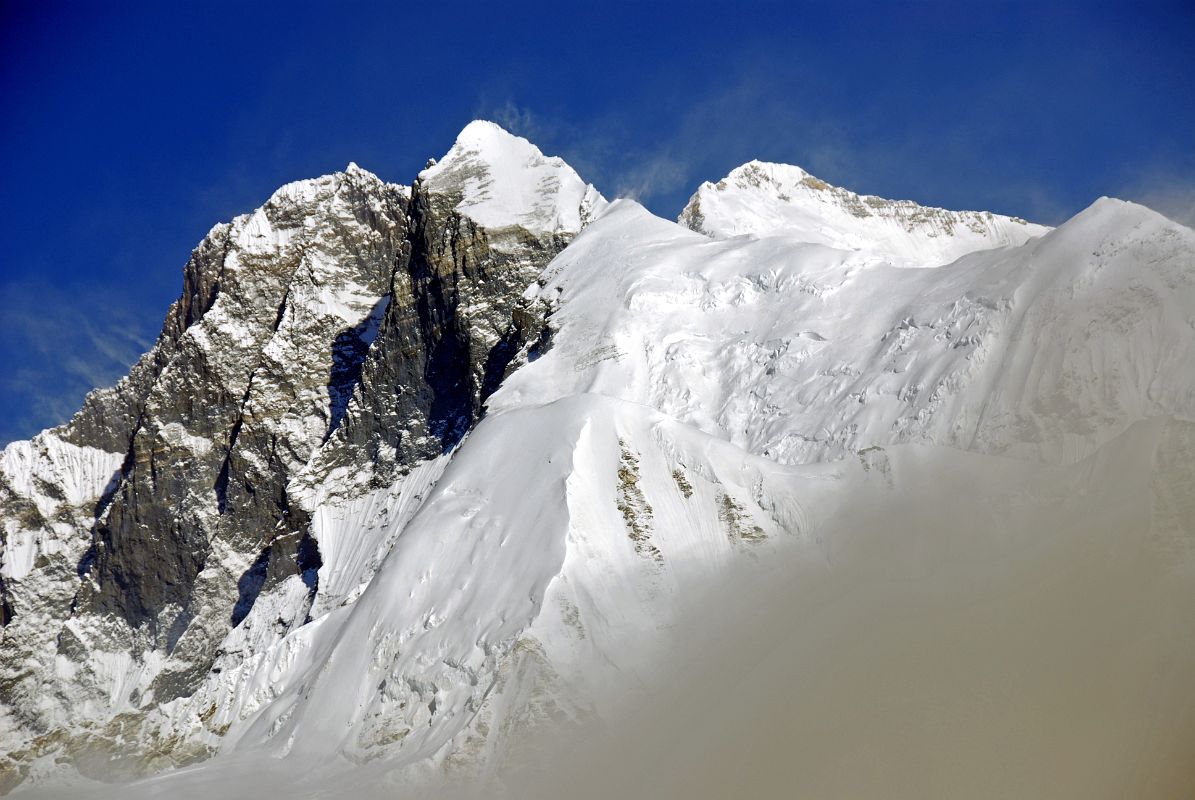 06 Lhotse, Lhotse Shar, Everest Kangshung East Face, Peak 38 Close Up From Trail To East Col Camp